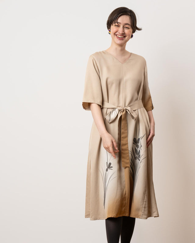 月ドレス|ハーフスリーブ