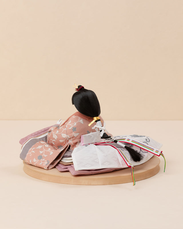 【ヒ - 桃の香の花唐草、空色の霞】+お飾り