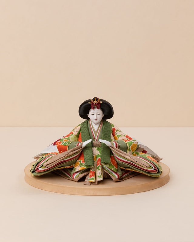 【メ - 萌黄色に春の草花】