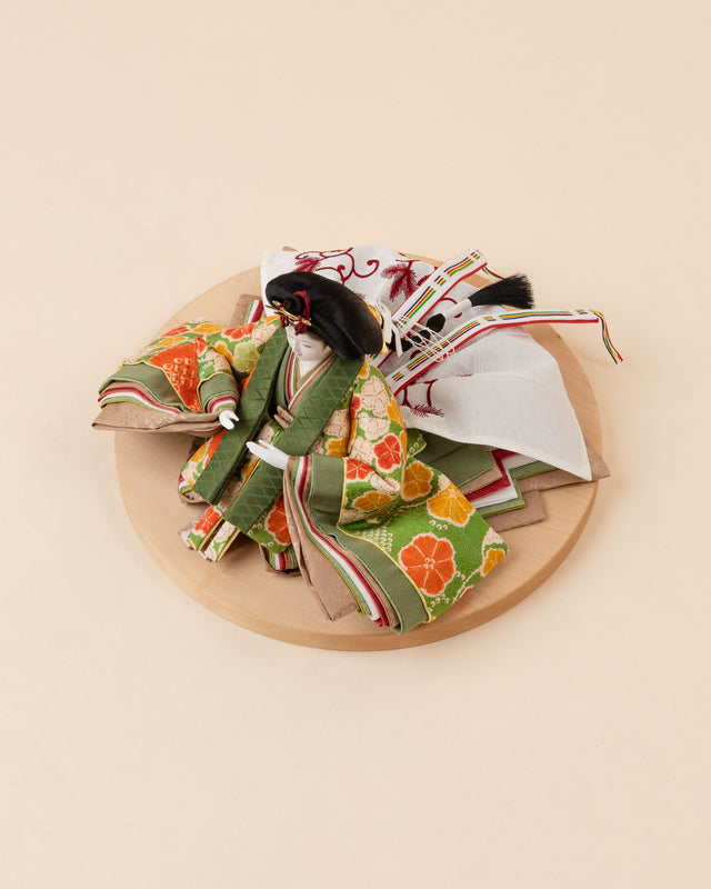 【メ - 萌黄色に春の草花】