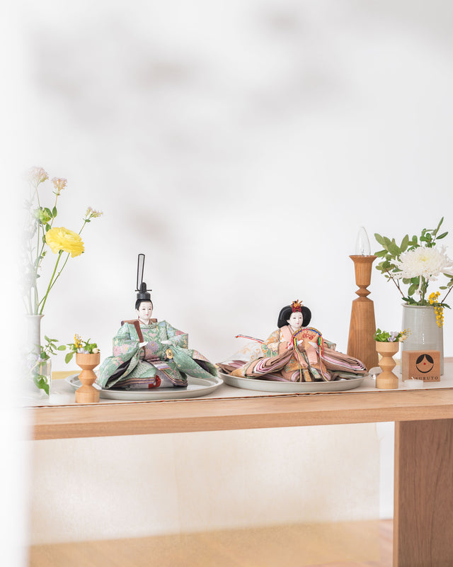 【こ - 春の陽だまり、おしどりの祝い】