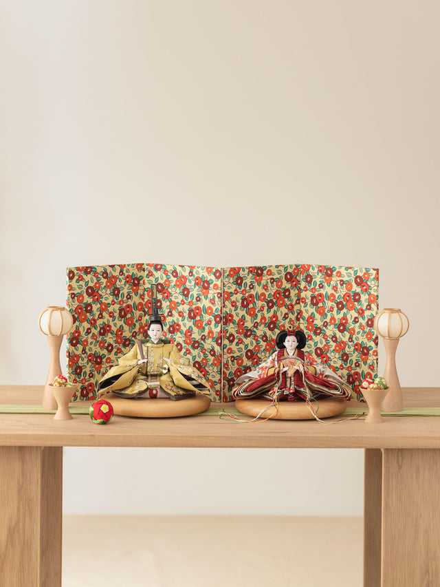 【き - 紅白の椿尽くし、梅と楓の景】の5点・ひな飾り