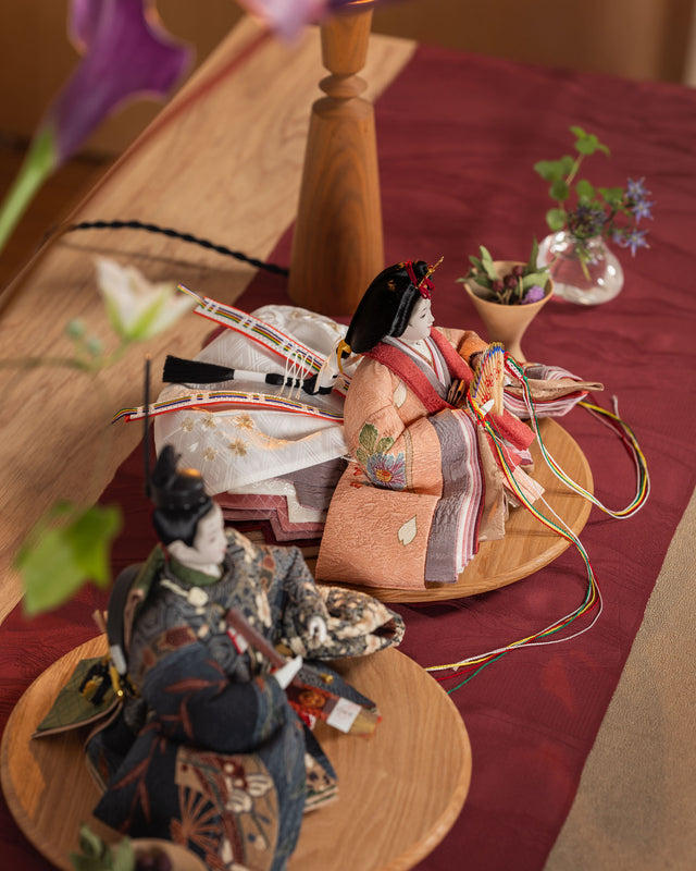 【け - アンティークの枝花と扇子】