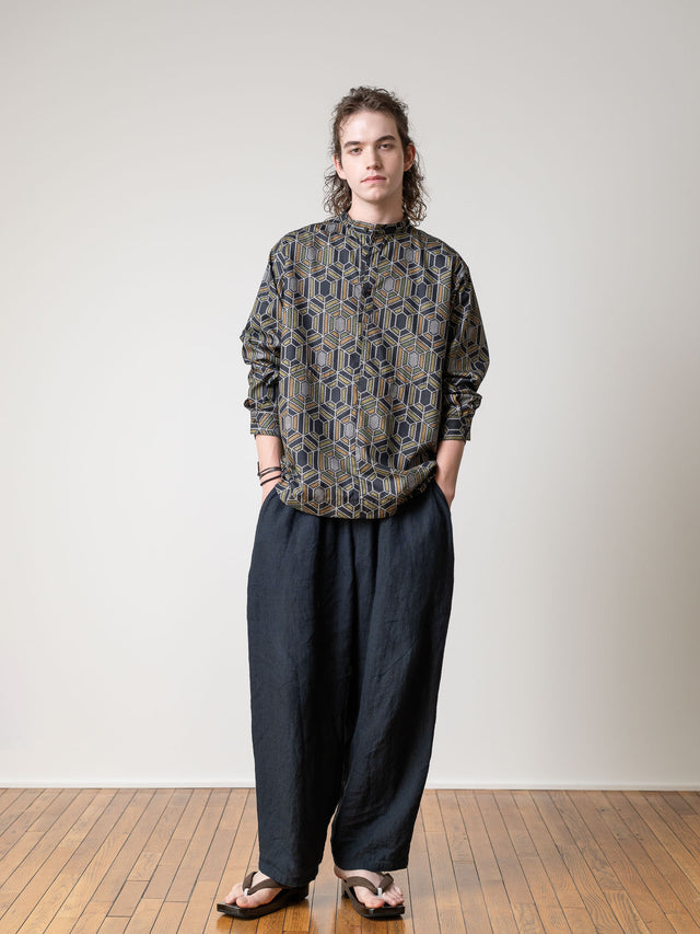 スタンドカラープルオーバーシャツ