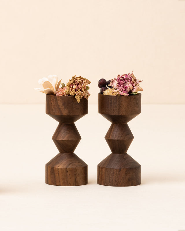 木のキャンドルホルダー