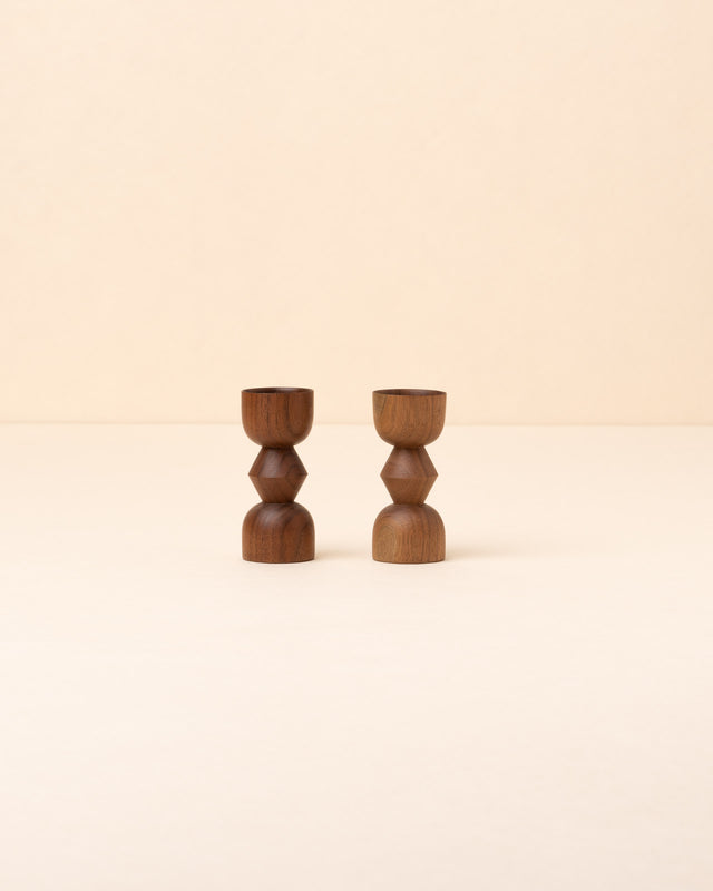 木のキャンドルホルダー