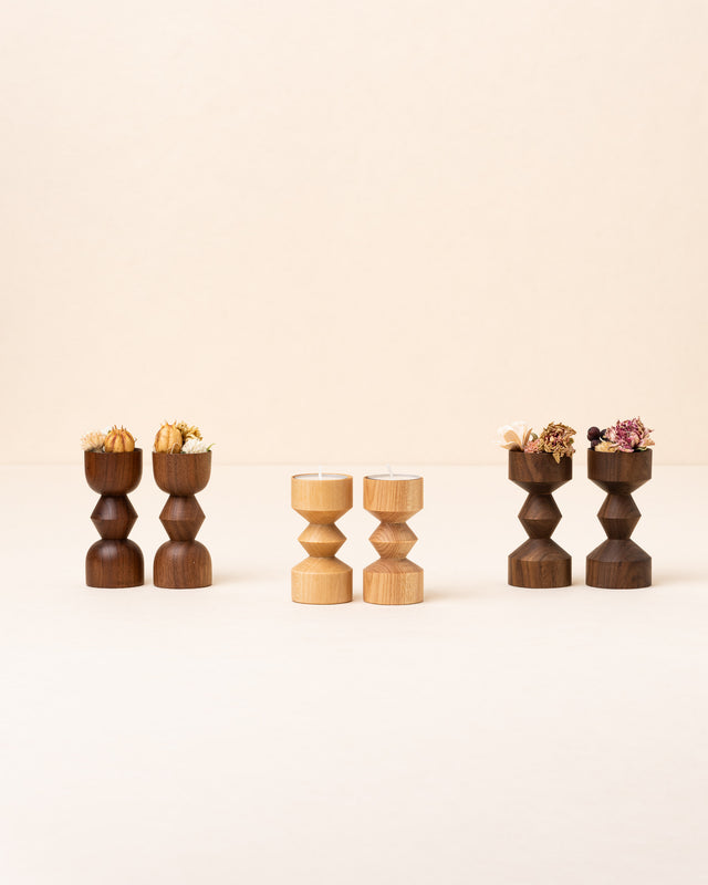 木のキャンドルホルダー