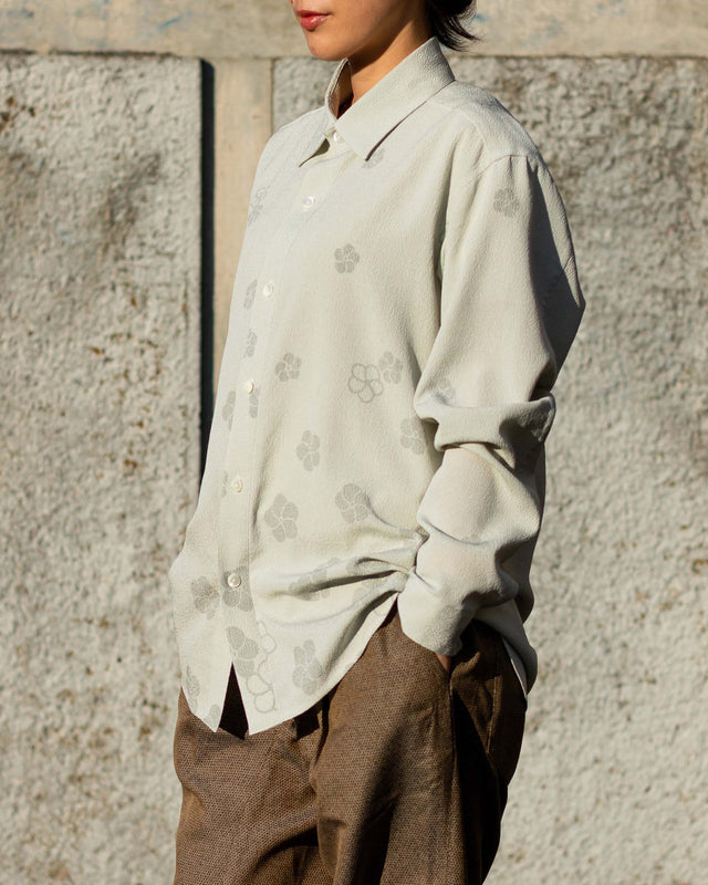 スタンダードシャツ