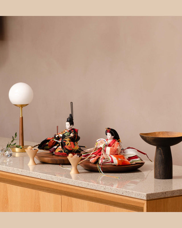 【ユ - 赤と白の大輪、鳳凰の祝い】*