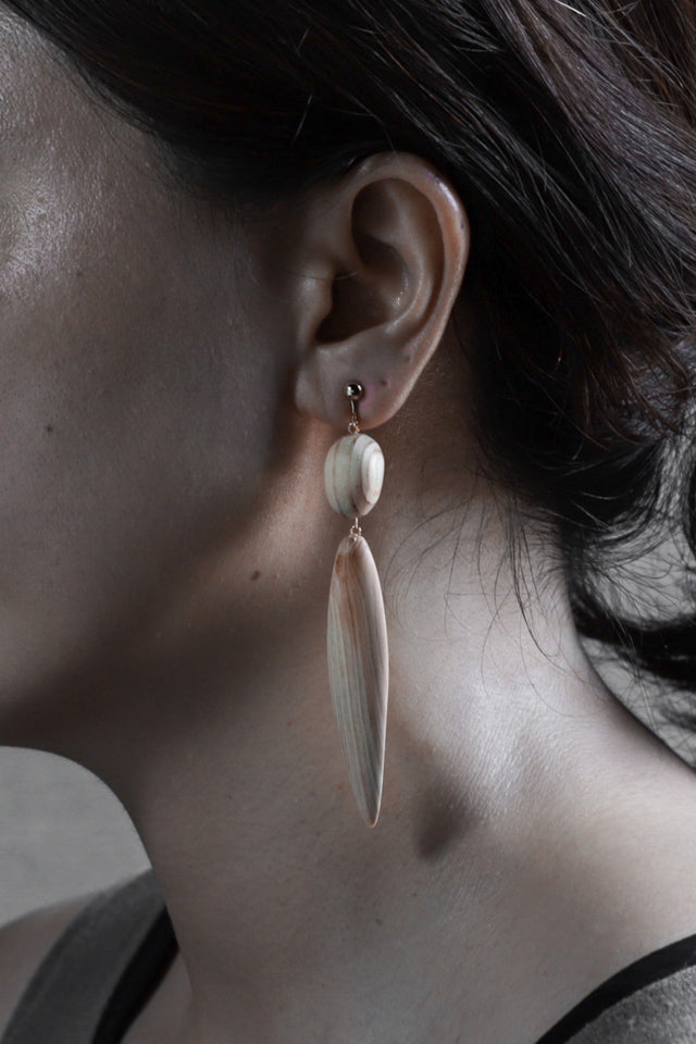 森のピアス MHe02 | MOKU HEN モクヘン