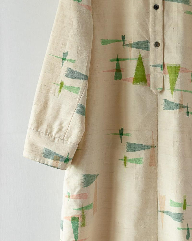 コチのスリーブドレス