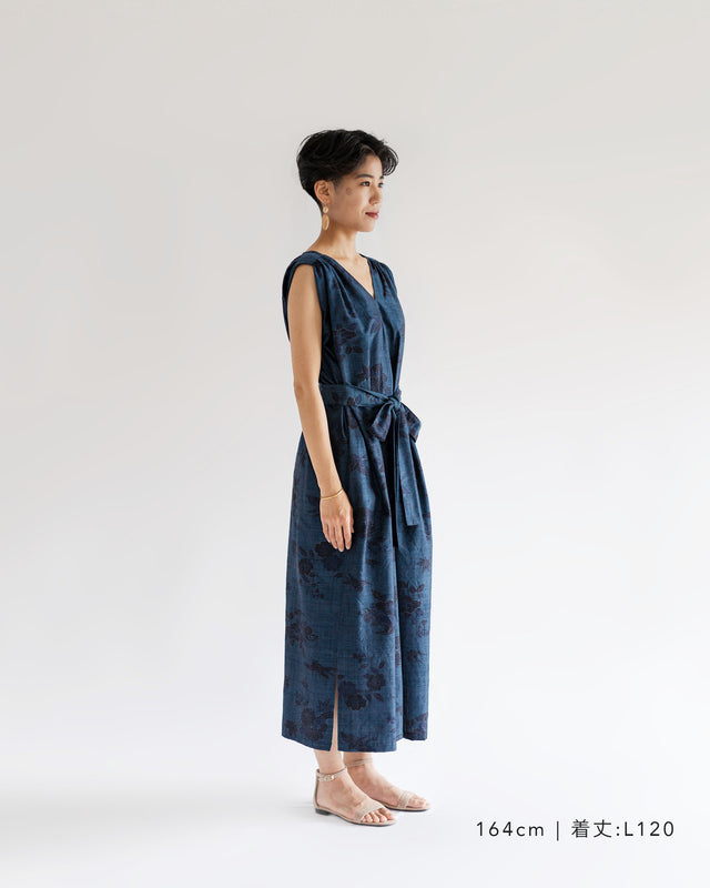 ショルダーギャザードレス