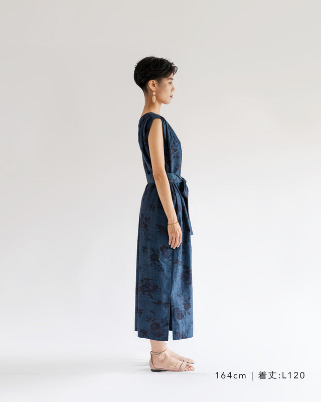 ショルダーギャザードレス