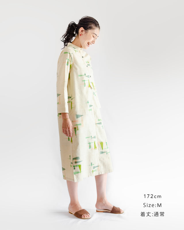 コチのスリーブドレス