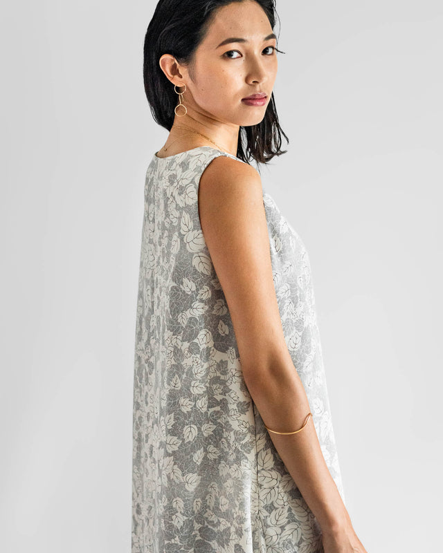 月ドレス|ノースリーブ