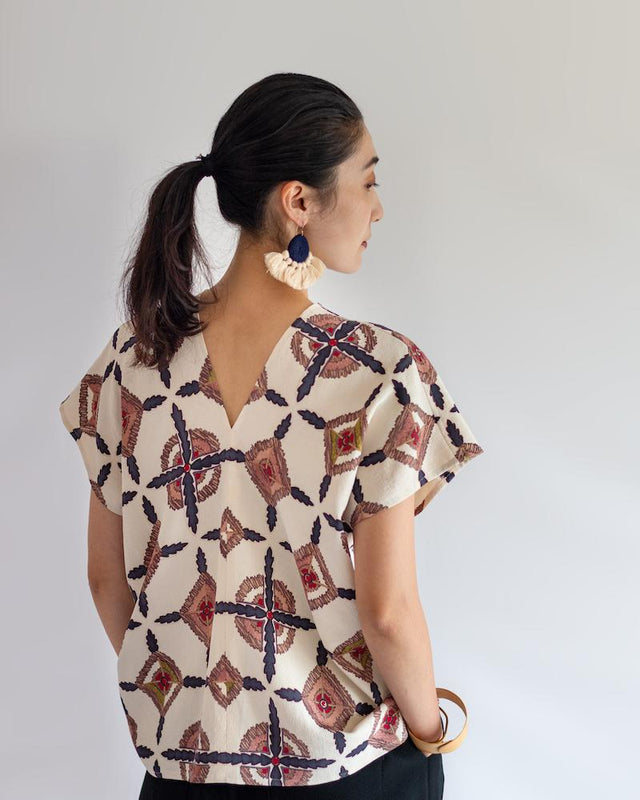 フレンチスリーブトップ