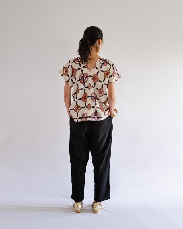 フレンチスリーブトップ