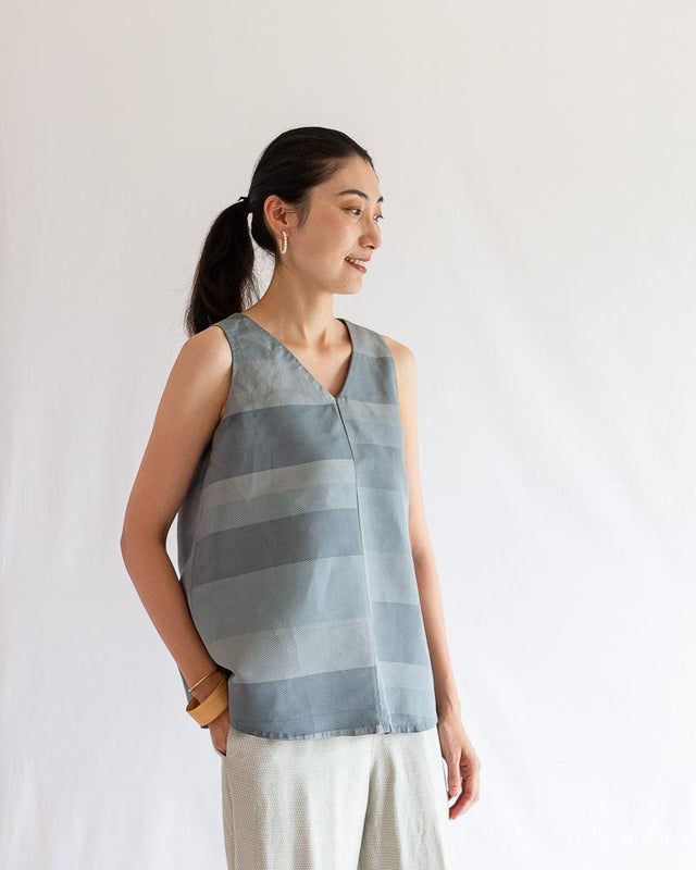 月ブラウス|ノースリーブ