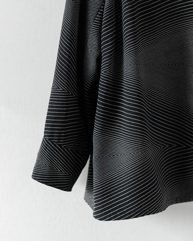 コチのスリーブブラウス