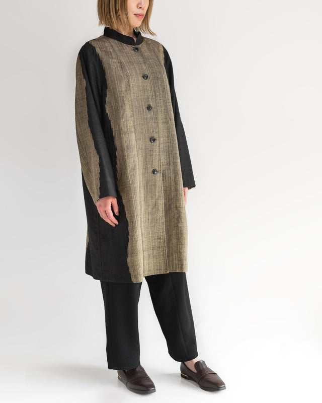 スタンドカラーボタンコート