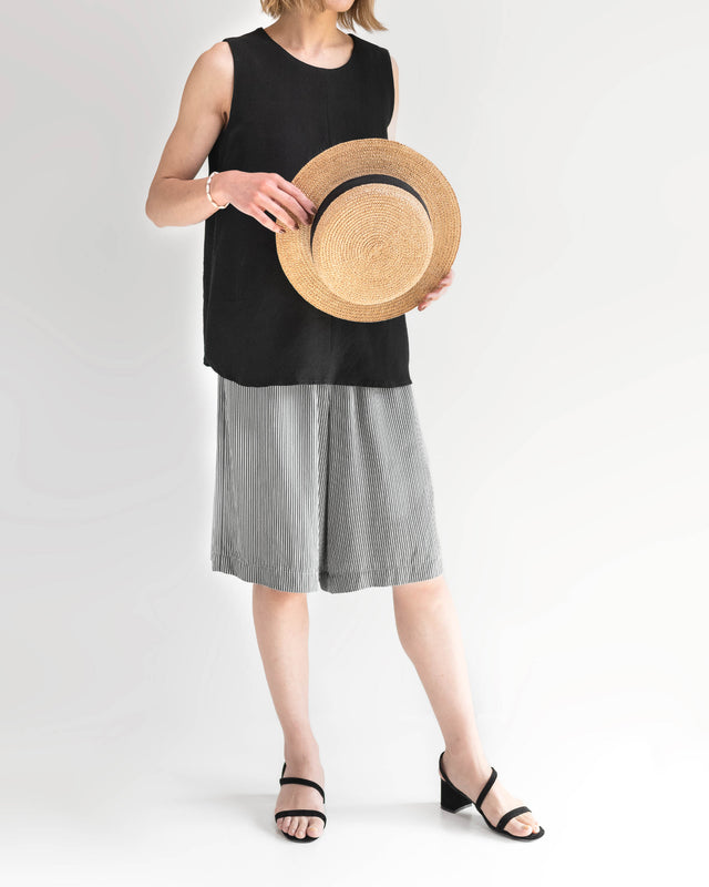 イージーハーフパンツ