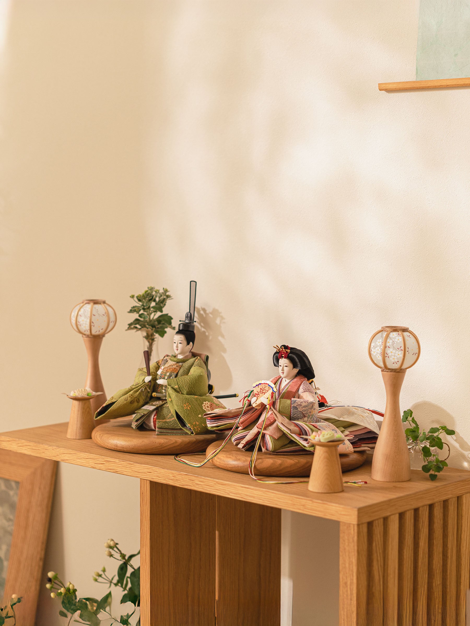 お雛さまとお飾りのコーディネート｜つるとひな