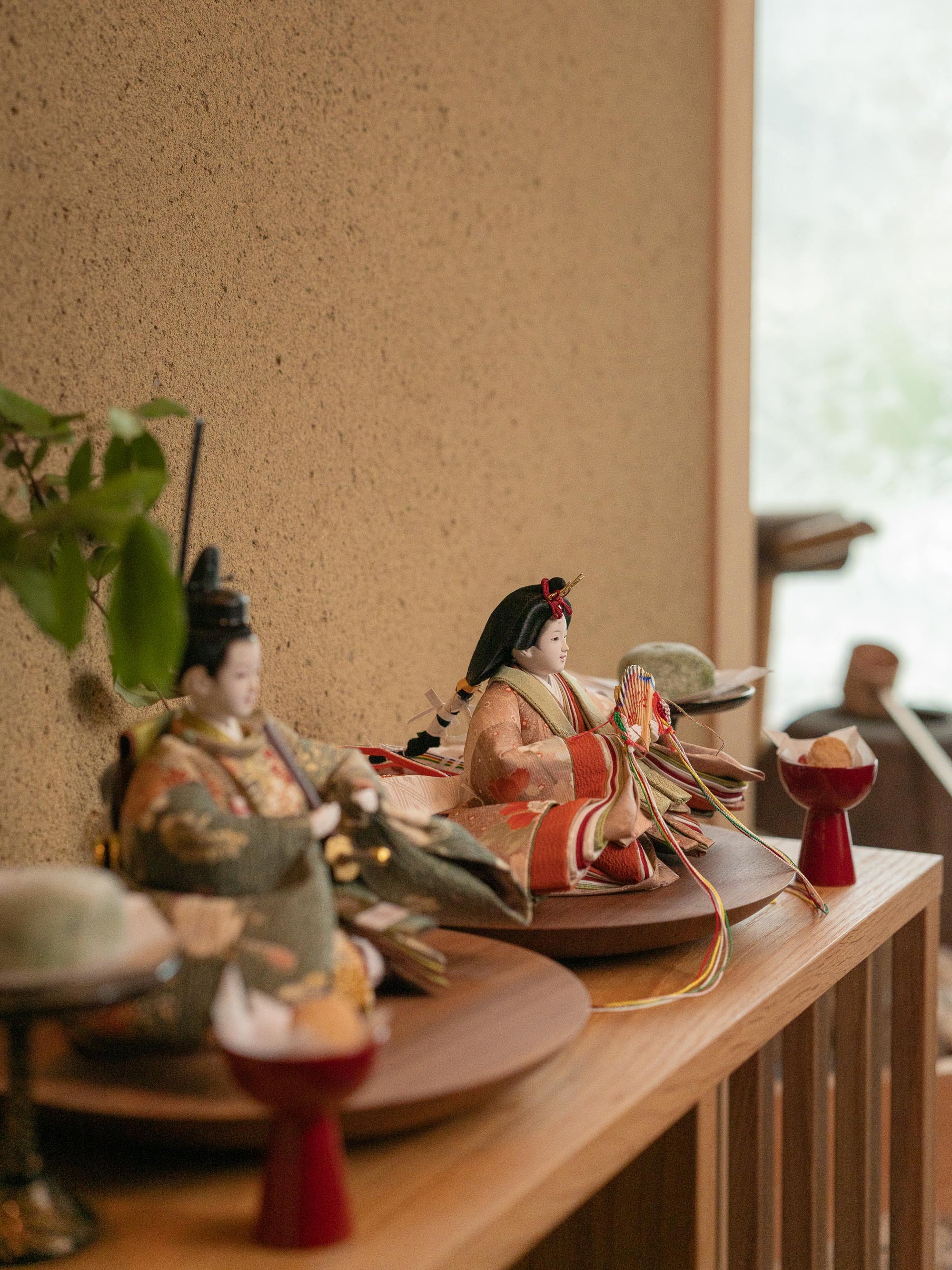 お雛さまとお飾りのコーディネート｜つるとひな