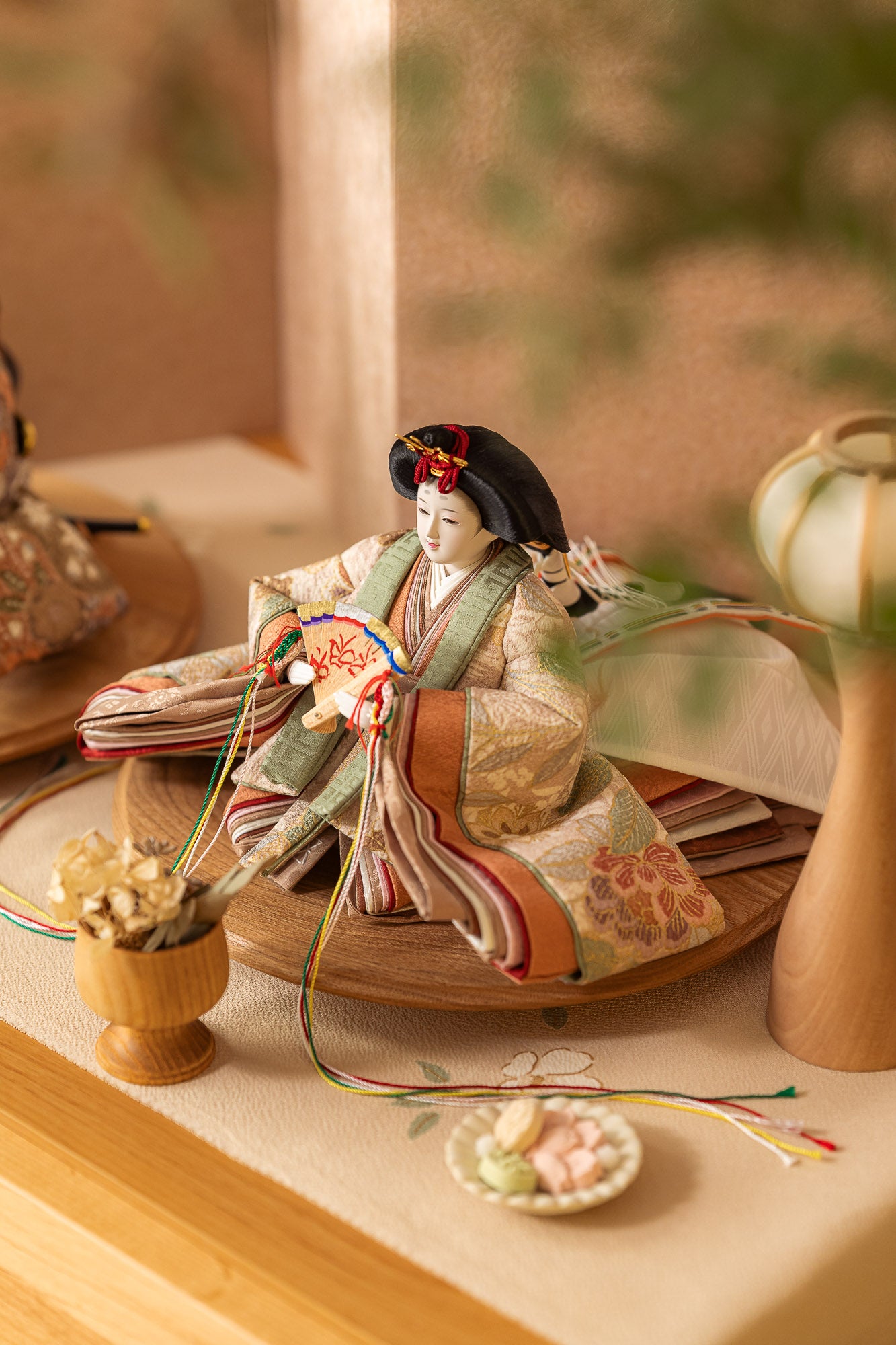 つるとひな｜時を結ぶ、雛飾り｜お部屋を彩る、つるとのお雛さま – TSURUTO