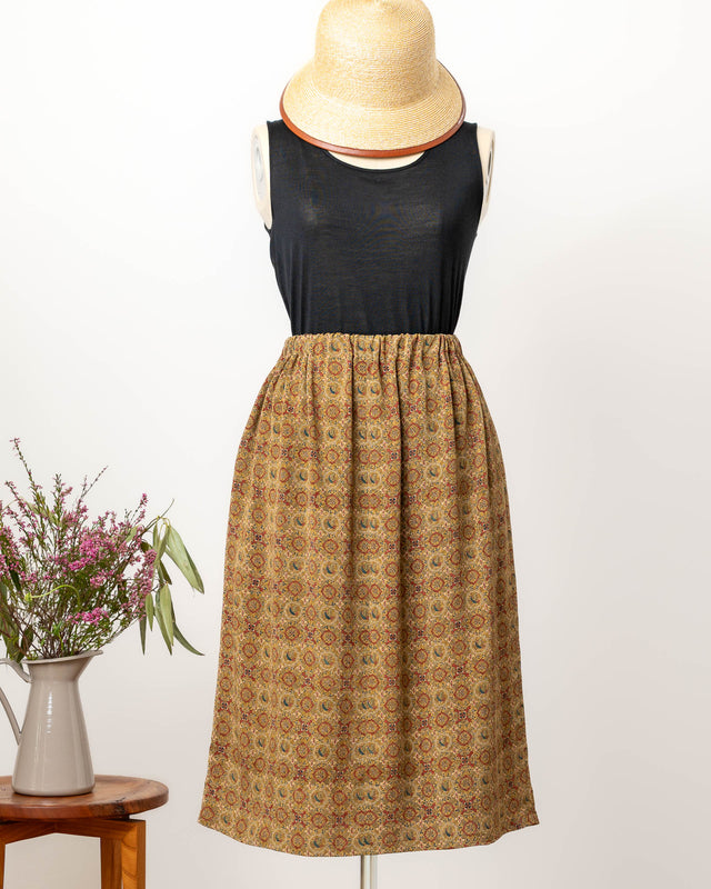 ギャザースカート